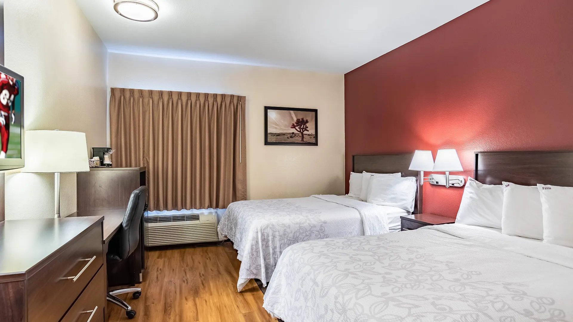 Red Roof Inn Plus+ Tempe - Phoenix Airport Hotel