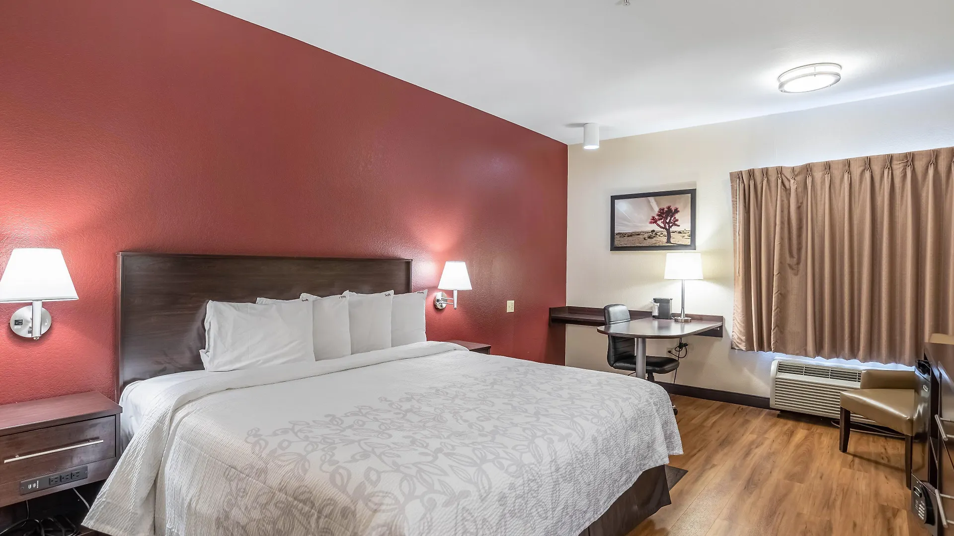 Red Roof Inn Plus+ Tempe - Phoenix Airport 3*,  United States