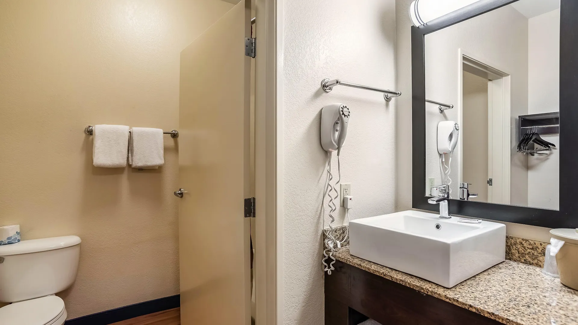 Hotel Red Roof Inn Plus+ Tempe - Phoenix Airport