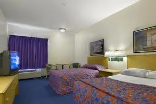 Red Roof Inn Plus+ Tempe - Phoenix Airport 3*,